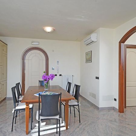 Villa Sul Garda سان فيليتْشي ديل بيناكو المظهر الخارجي الصورة