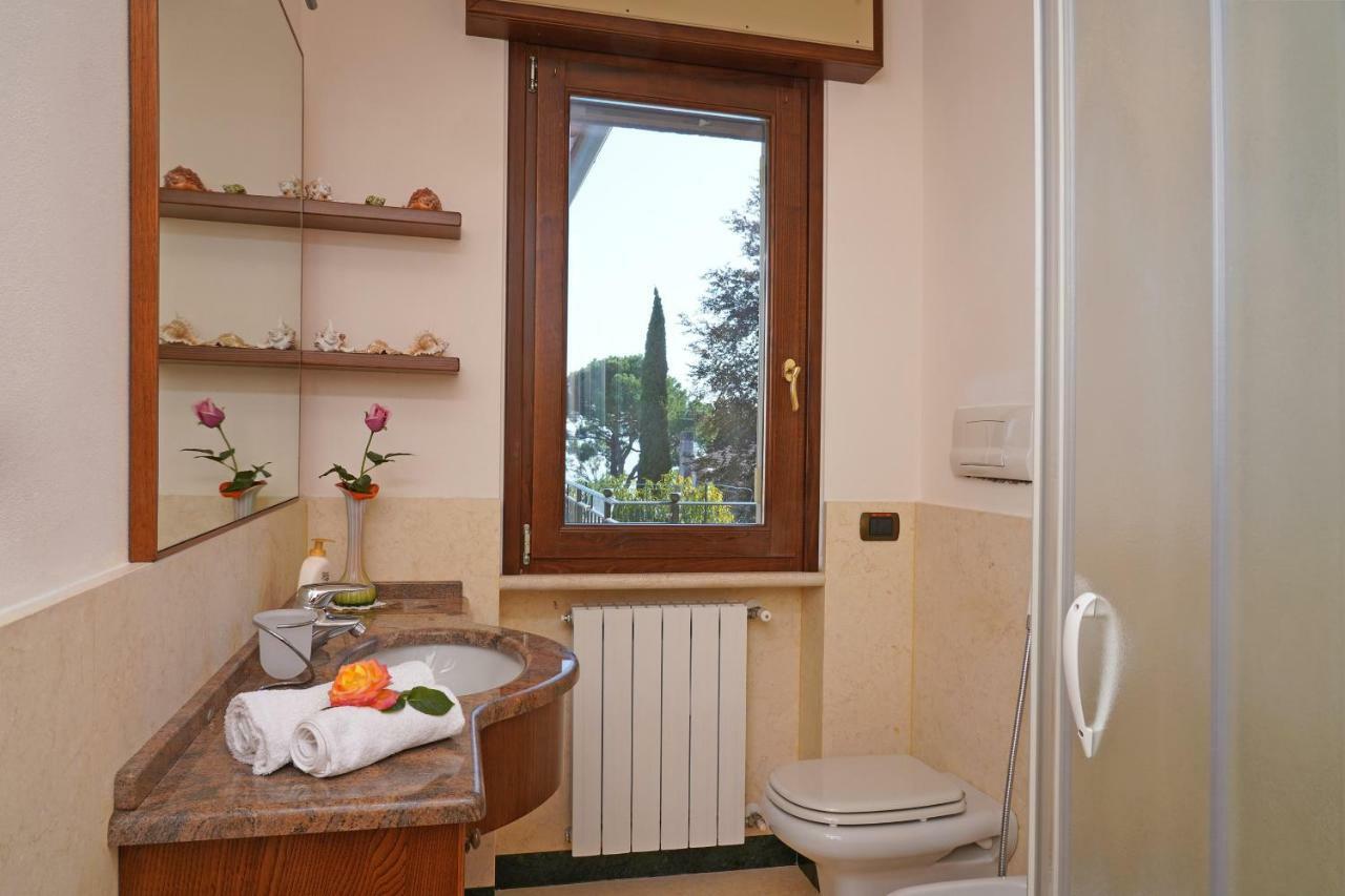 Villa Sul Garda سان فيليتْشي ديل بيناكو المظهر الخارجي الصورة