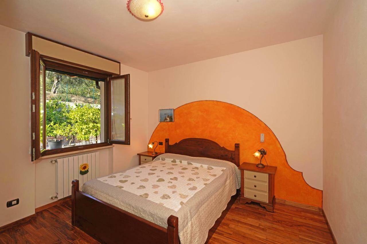 Villa Sul Garda سان فيليتْشي ديل بيناكو المظهر الخارجي الصورة